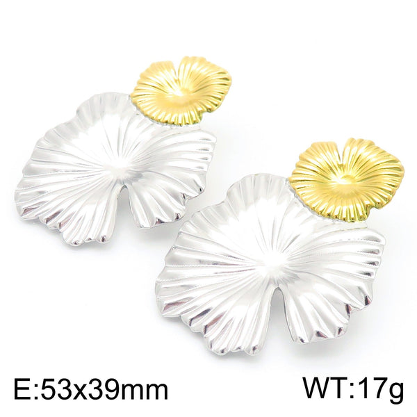 Kalen Flower Stud Earrings for Women Wholesale