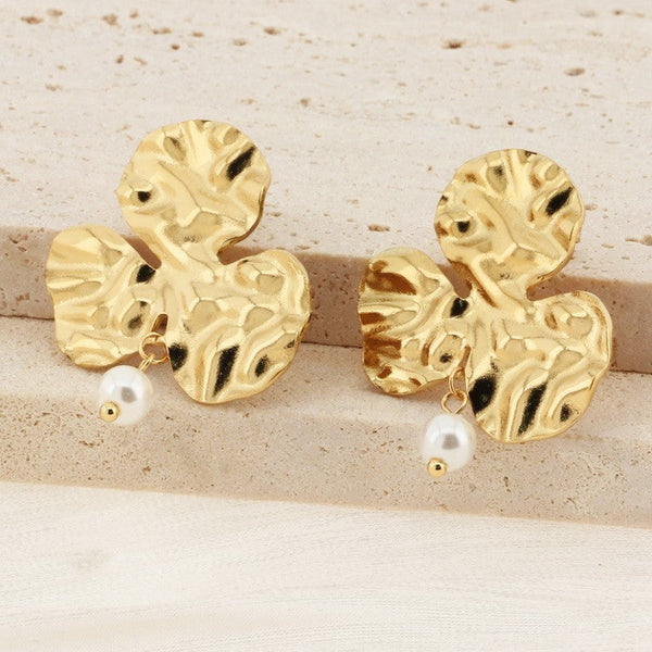 Kalen Flower Pearl Stud Earrings for Women Wholesale