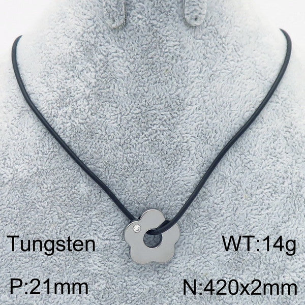 Kalen Pendant Necklaces Wholesale