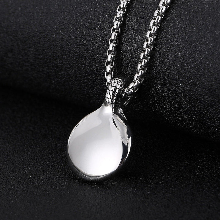 Kalen Punk  Men's Women's Necklaces Animal Eyes Mysterious Pendant Chain Retro Jewelry.