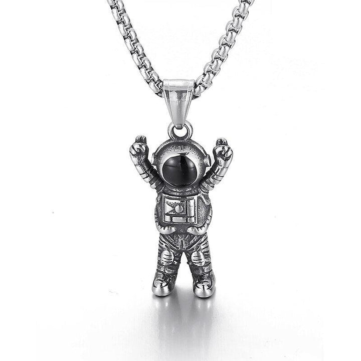 Kalen Great Astronaut Pendant Stainless Steel Cool Boy Necklace Birthday Gift Jewelry Dropshipping.