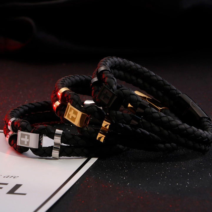 KALEN Vintage Double Layer Leather Bracelet Men 21cm Stainless Steel Chinese Letter &quot;Tolerance&quot; Charm Bracelet.