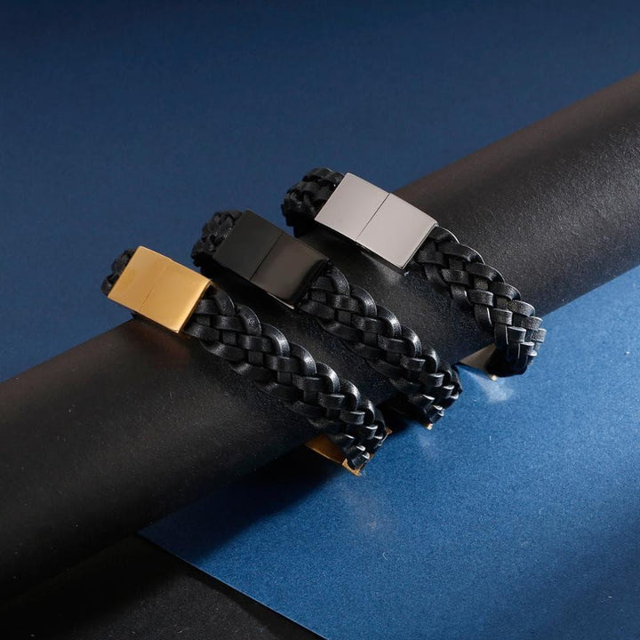 KALEN 21.5cm Black Genuine Leather Bracelet Men Stainless Steel Hip Hop Biker Bracelet Jewelry.