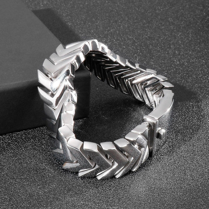 Kalen 18mm Wide Arrow Polished Men's Stainless Steel Bracelet 220mm Jewelry Accessories.