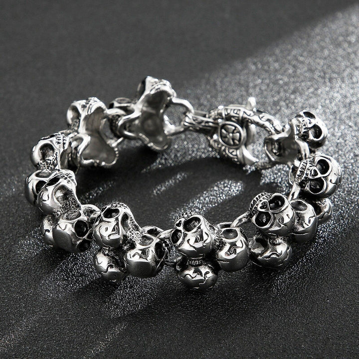 Kalen 24mm Gothic Style Stacked Skull Accessory Chain Men's Bracelet Party Jewelry.