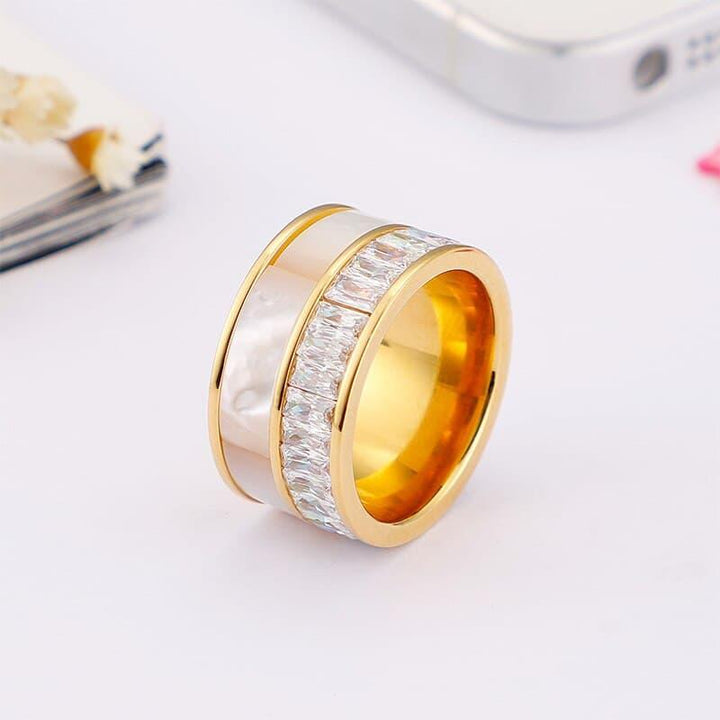 KALEN Gold Color Smooth Stainless Steel Bague Rings For Women Round Bohemia Shell &amp; Cubic Zirconia Jewelry Femme Party Gifts.