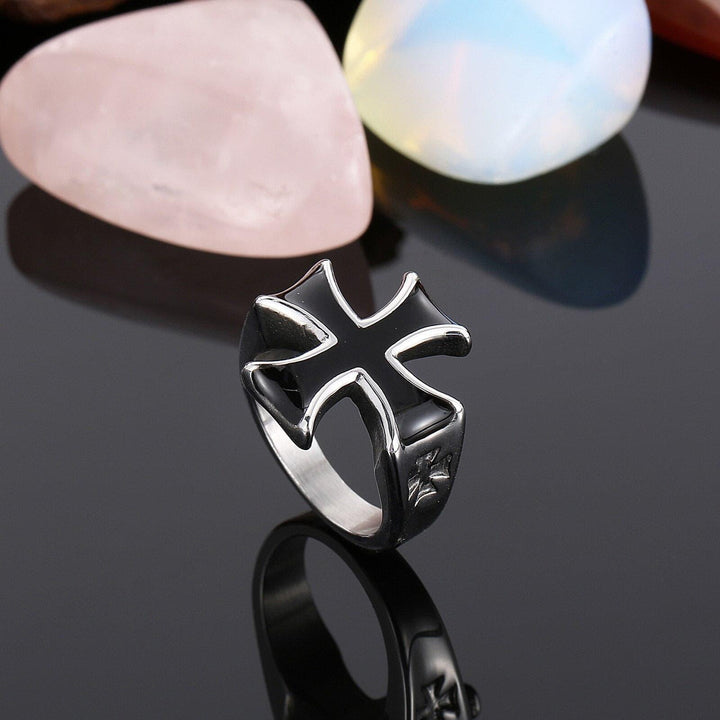 Kalen Gothic Cross Ring Men's Stainless Steel Rings Punk Carved Jewelry Wholesale.