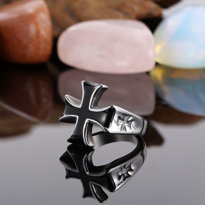 Kalen Gothic Cross Ring Men's Stainless Steel Rings Punk Carved Jewelry Wholesale.