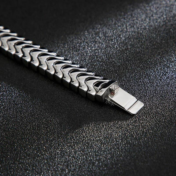 KALEN High Polished Shiny Bracelets Men 21cm Stainless Steel Arrow Shaped Link Chain Bracelet Fashion Male Accessories 2020.