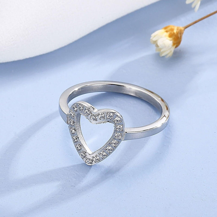 Kalen High Quality CZ Rings For Women Girls Sweet Romantic Cute Heart Zircon Wedding Party Finger Steel Rings Fashion Jewelry.