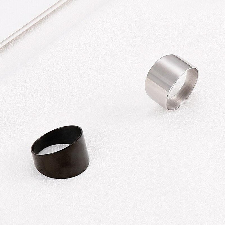 Kalen Minimalist Style 5mm Wide Ring 3-Color Stainless Steel Ring Female Couple Ring.