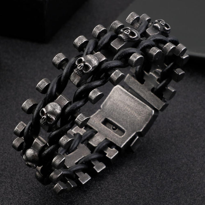 Kalen Punk Link Chain Stainless Steel Boiled Black Skeleton Leather Woven Men's Bracelet Jewelry Accessories.