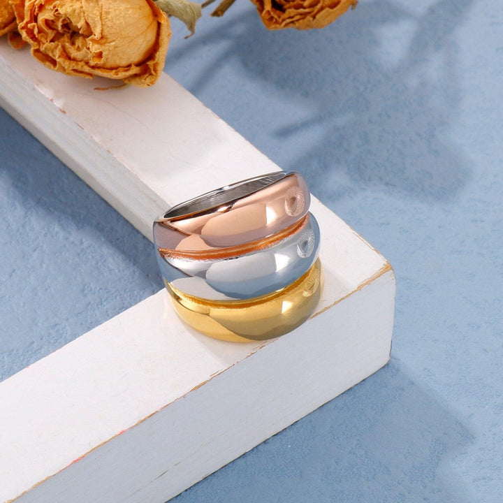 Kalen Stainless Steel 3 Color Rings Women Fashion Jewelry Golden Silver color Rose Golden Unique Cocktail Party Ring.