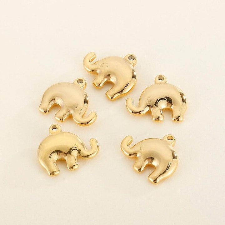 Stainless Steel Animal Giraffe Horse Elephant Cherry Connector For Women's Gift DIYJewelry Accessories Necklace Pendant.