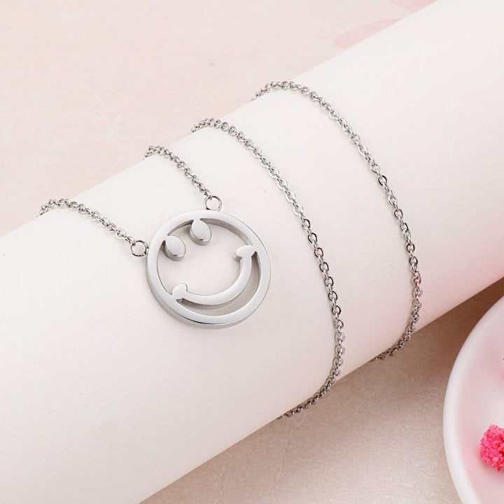 Kalen Female's Simple Design Small Fresh Lucky Smiley Pendant Link Chain Necklace  Stainless Steel Easy-button Jewelry.